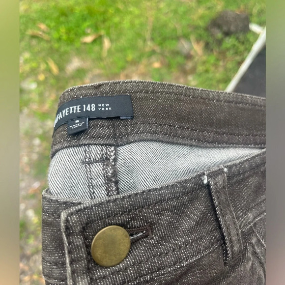 Lafayette 148 retail $500 -LIKE NEW size 6 straight leg jeans - Picture 7 of 8